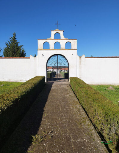 Cementerio de Calzadilla de los Barros