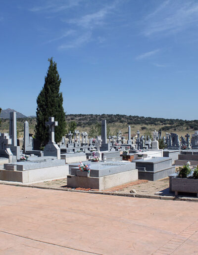 Cementerio de Navas del Rey