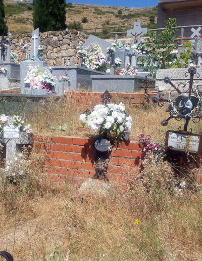 Cementerio de Robledondo