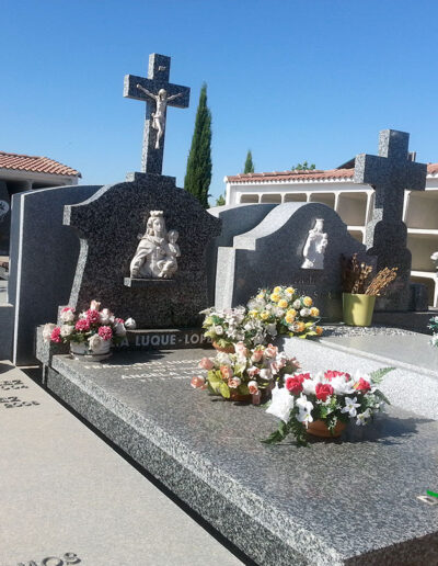 Cementerio municipal de Sevilla la Nueva