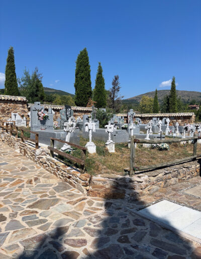 Cementerio municipal de Horcajuelo de la Sierra