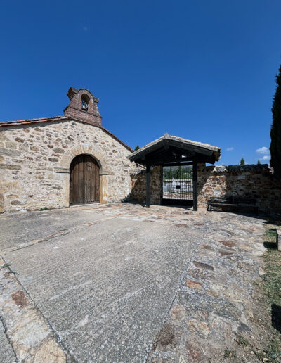 Cementerio municipal de Horcajuelo de la Sierra