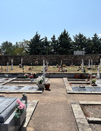 Cementerio de Robledillo de la Jara