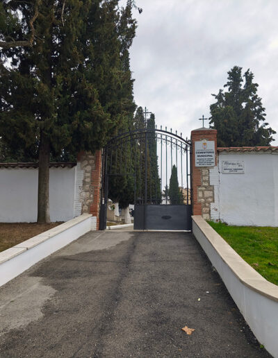 Cementerio de Loeches