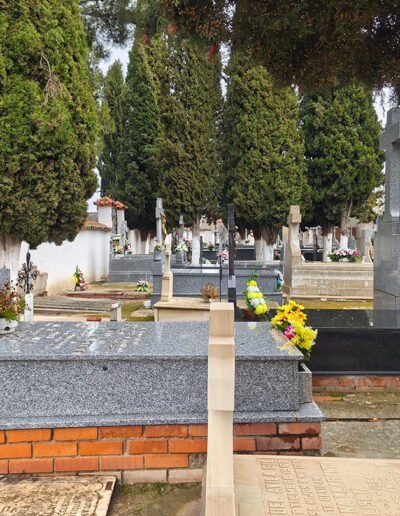 Cementerio de Loeches